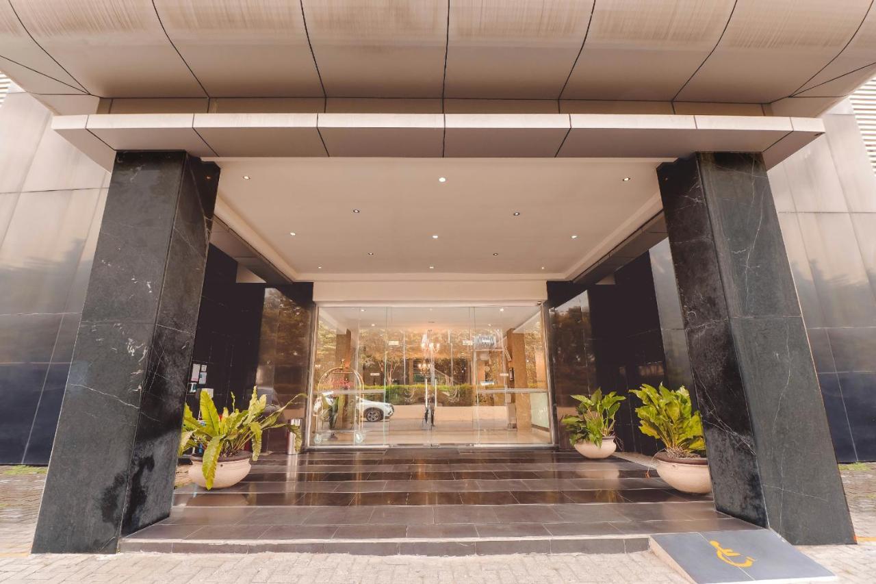 Saka Hotel Medan Sunggal Dış mekan fotoğraf